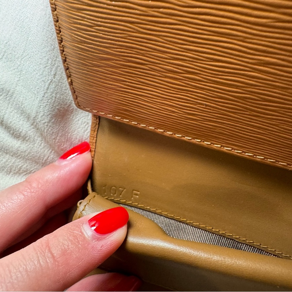 Prada | Authentic Portafoglio Portamon Wallet - Picture 4 of 9